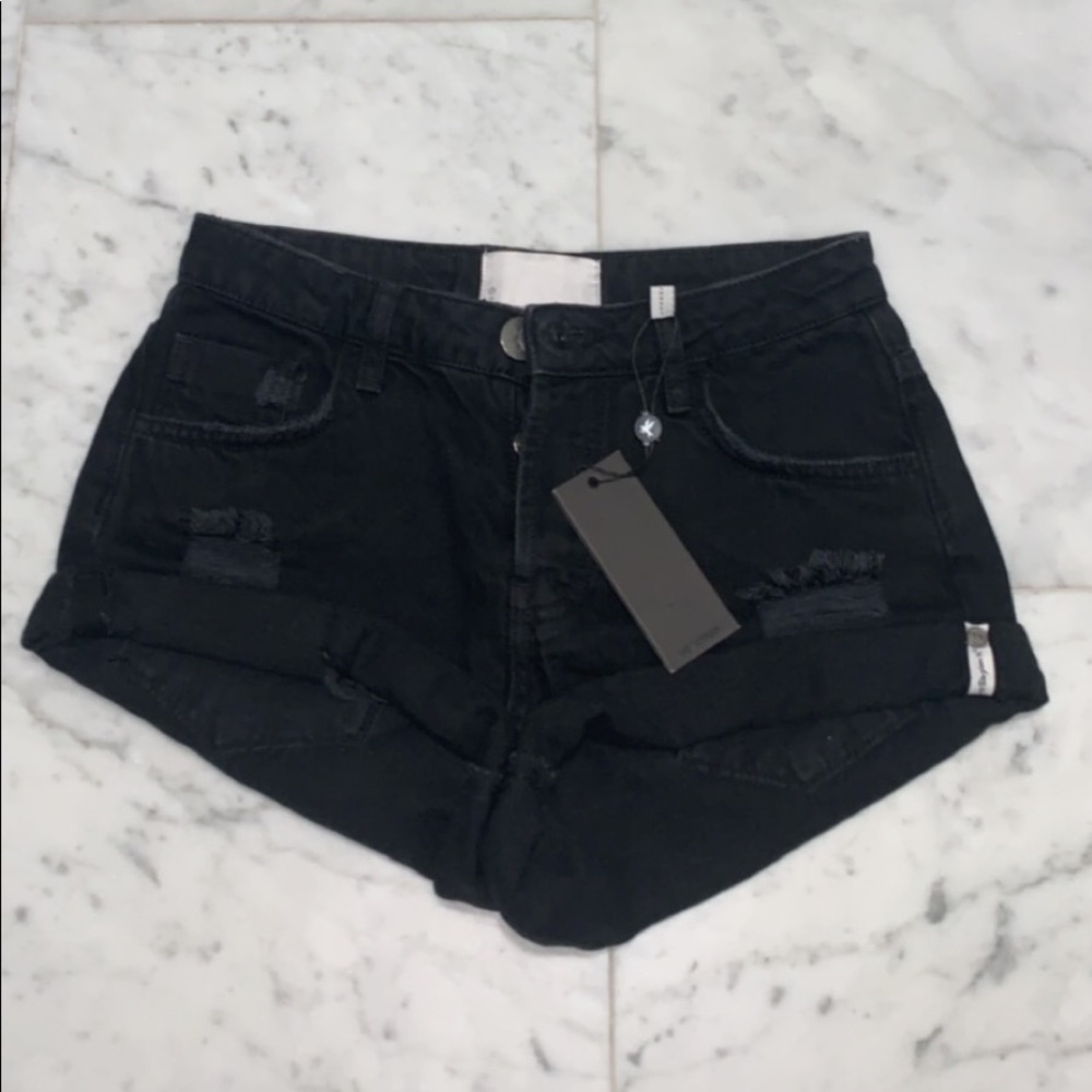 Brand New One teaspoon shorts